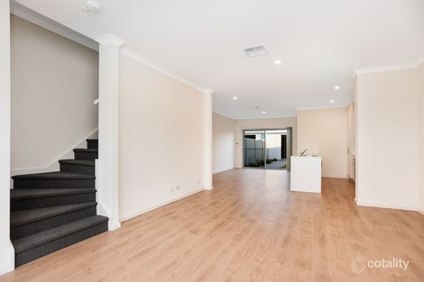 Property photo of 28 Robinson Road Seaford Heights SA 5169