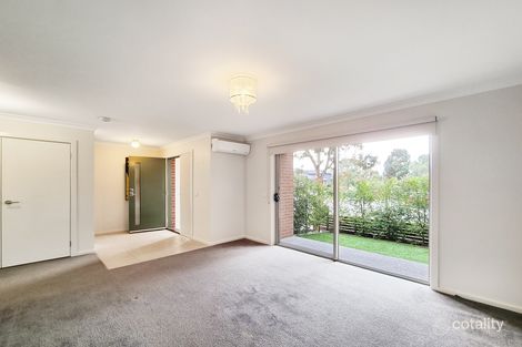 Property photo of 4 Swanview Walk Point Cook VIC 3030