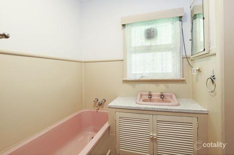 Property photo of 17 Macarthur Avenue Hamlyn Heights VIC 3215