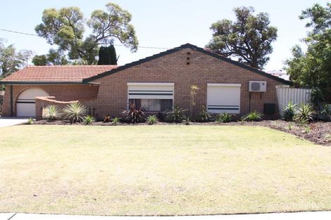18 Wallawa St, Wanneroo, WA 6065
