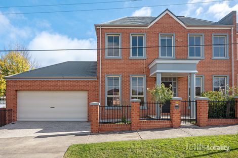 201 Neill St, Soldiers Hill, VIC 3350