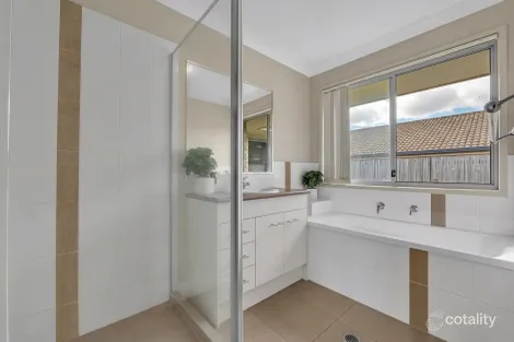 Property photo of 27 Custodian Crescent Ormeau QLD 4208