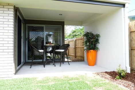Property photo of 2/12 Moore Street Victoria Point QLD 4165