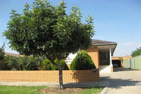 11 Roberts St, Keilor East, VIC 3033