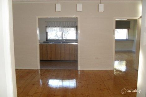 Property photo of 73 Northcliffe Drive Lake Heights NSW 2502