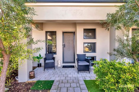 Property photo of 287 Pebble Beach Boulevard Meadow Springs WA 6210