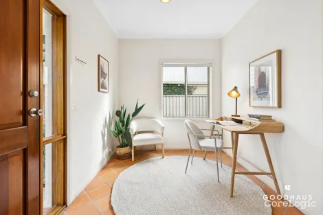 Property photo of 33 Bamir Square Ngunnawal ACT 2913
