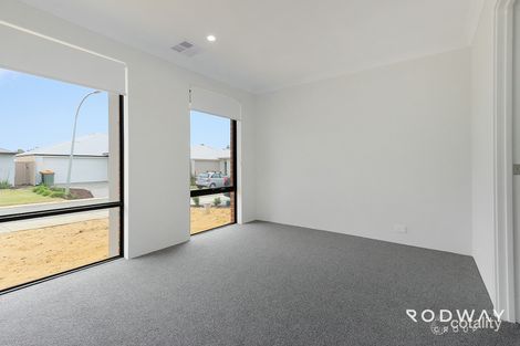 Property photo of 18 Freestall Loop Byford WA 6122