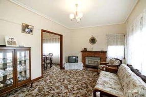 Property photo of 38 Watt Avenue Oak Park VIC 3046
