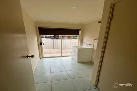 Property photo of 14 Londey Street Kangaroo Flat VIC 3555