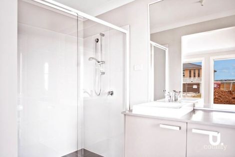 Property photo of 13 Settlers Avenue Colebee NSW 2761