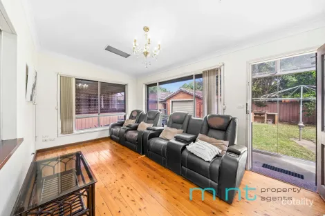 Property photo of 33 Holborow Street Croydon NSW 2132