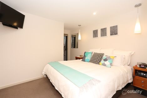 Property photo of 10/16 Winifred Street Essendon VIC 3040