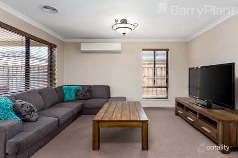 Property photo of 15 Hollywood Avenue Point Cook VIC 3030