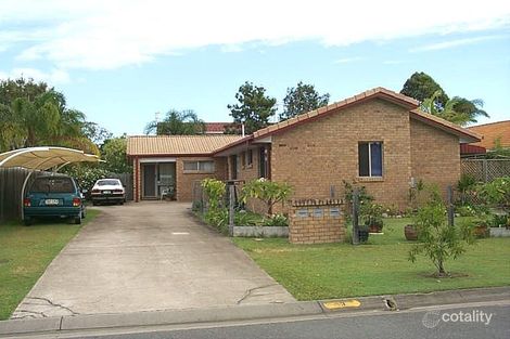 1/3 Avi Ct, Labrador, QLD 4215