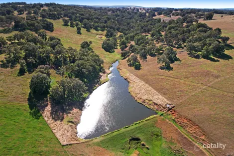 41 Sandalwood Rd, Benger, WA 6223