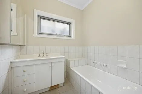 Property photo of 1/26 Loranne Street Bentleigh VIC 3204