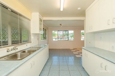 Property photo of 8 Picnic Street West Gladstone QLD 4680