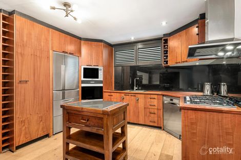 Property photo of 4 Howell Court Research VIC 3095
