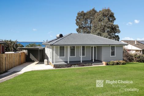 Property photo of 11 Inglebar Crescent Koonawarra NSW 2530