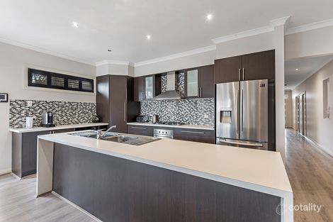 Property photo of 29 Northumberland Circuit Craigieburn VIC 3064