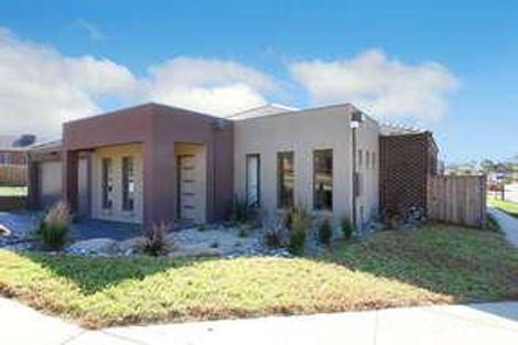 76 Waterview Dr, Mernda, VIC 3754