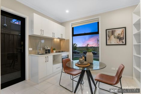 Property photo of 18 Fongeo Drive Point Cook VIC 3030