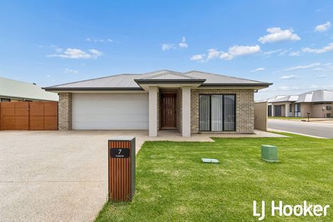 7 Parker Rd, Angle Vale, SA 5117