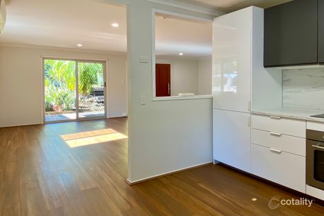 Property photo of 31 Warringah Grove Petrie QLD 4502