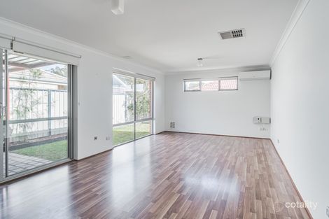 Property photo of 105 Camden Way Meadow Springs WA 6210