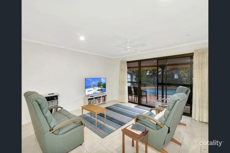Property photo of 21 Pinon Close Elanora QLD 4221
