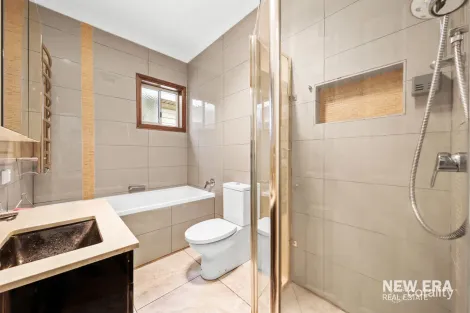 Property photo of 29 Clarence Street Macquarie Fields NSW 2564