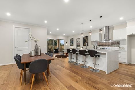 Property photo of 10 Second Avenue Box Hill North VIC 3129