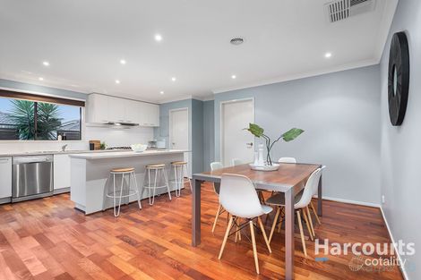 Property photo of 32 Breakwater Drive Doreen VIC 3754
