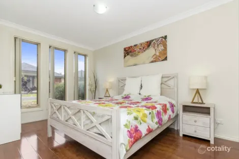 Property photo of 37 Dargy Amble Point Cook VIC 3030