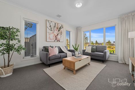 Property photo of 5 Borda Close Strathtulloh VIC 3338