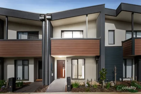 Property photo of 11 Prune Walk Manor Lakes VIC 3024