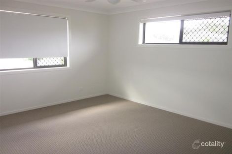 Property photo of 35 Ironbark Drive Fern Bay NSW 2295