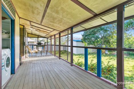Property photo of 54 Bishop Road Beachmere QLD 4510