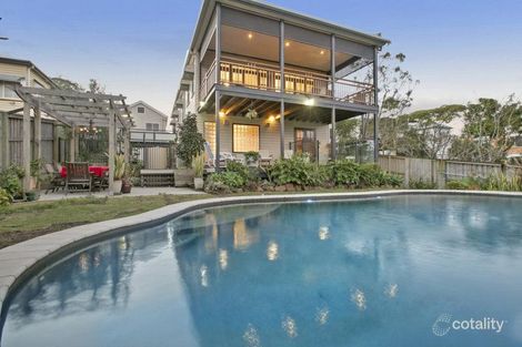 18 Manly Rd, Manly, QLD 4179