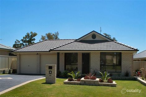 21 Streeton Dr, Metford, NSW 2323