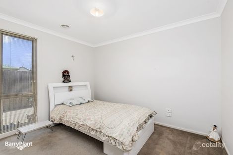 14 Emily Cres, Point Cook, VIC 3030