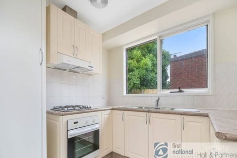 Property photo of 15 Meredith Crescent Hampton Park VIC 3976
