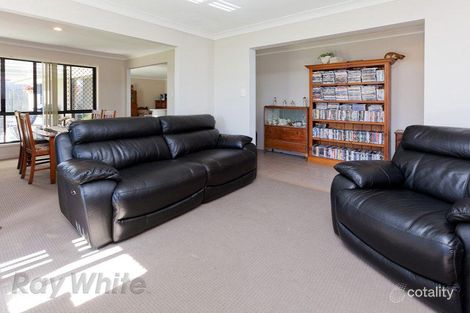 Property photo of 22 Brushwood Circuit Forest Lake QLD 4078