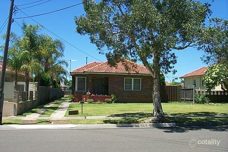 32 Jay Ave, Belfield, NSW 2191