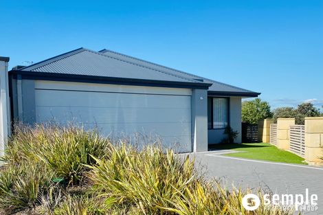 Property photo of 2 Hanbury Loop Success WA 6164