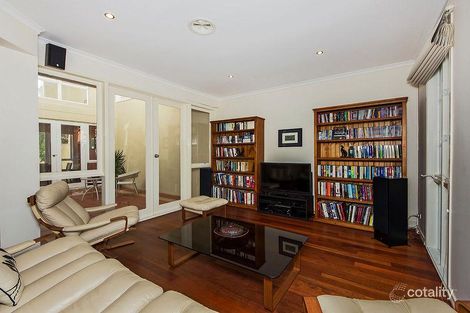 Property photo of 27 Waterford Avenue Maribyrnong VIC 3032