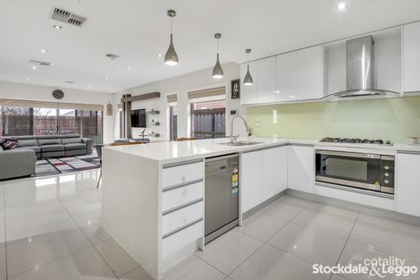 Property photo of 5 Braveheart Road Craigieburn VIC 3064