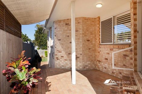 Property photo of 97 Kennington Road Camp Hill QLD 4152