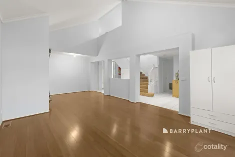 Property photo of 18 Glenburn Drive Hallam VIC 3803